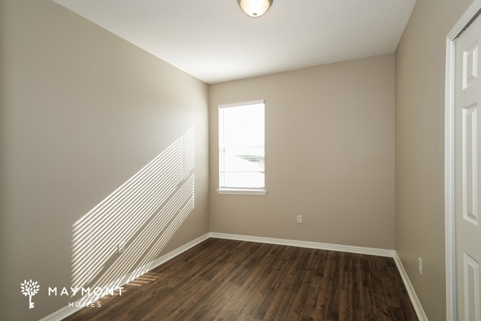 Building Photo - 30664 Satinleaf Run