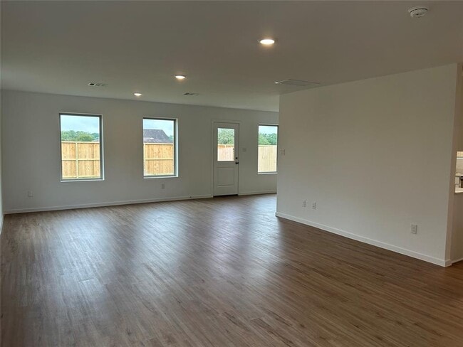 Building Photo - 1526 Gentle Wind Ct