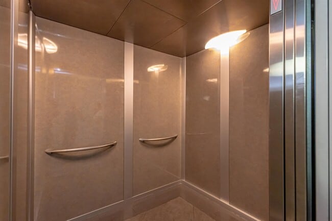 Building Photo - 502 Shiloh Dr