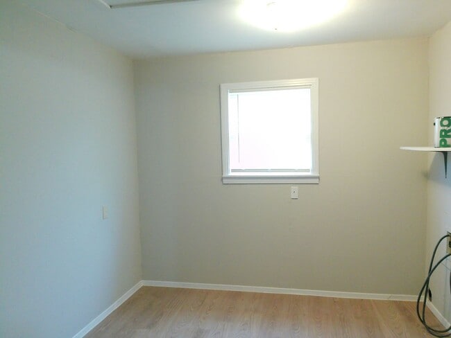 Building Photo - 4938 Jean St