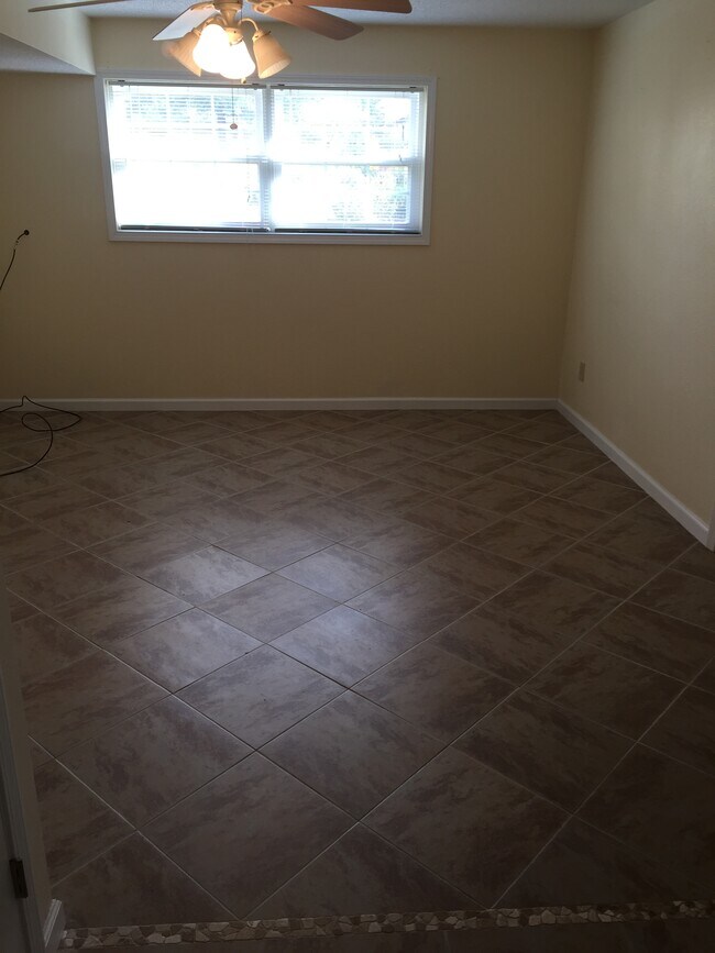 LOWER LEVEL BEDROOM/REC. AREA - 2816 Independence St