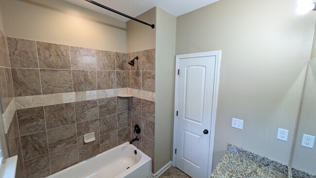 Building Photo - 7571 Bevy Ridge Cove