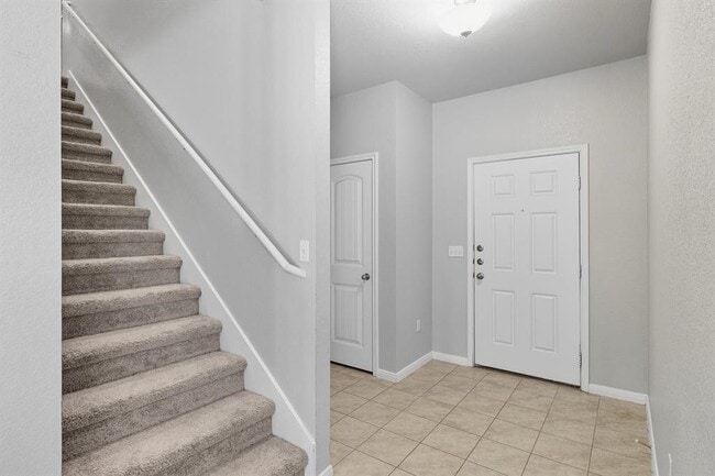 Building Photo - 261 Northern Flicker St