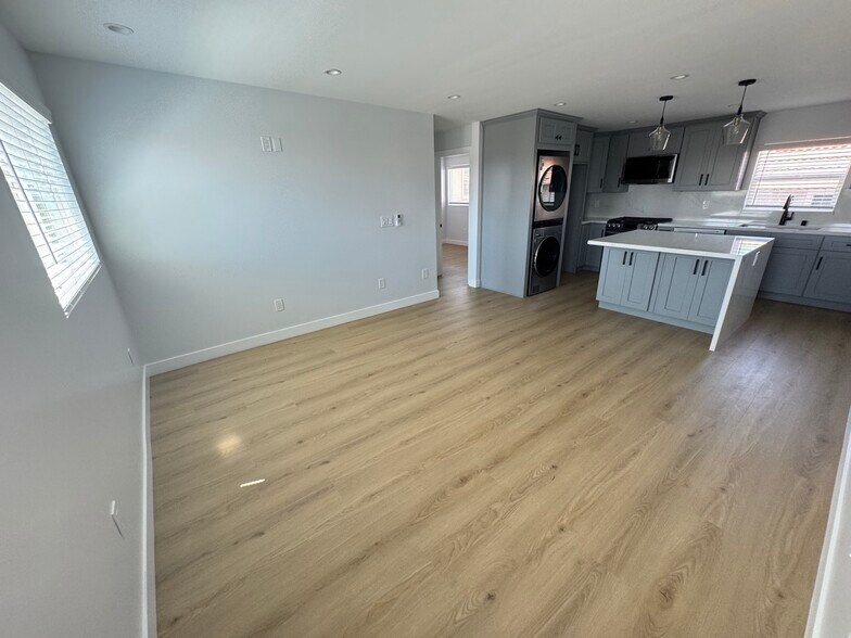 Building Photo - 18509 Burin Ave