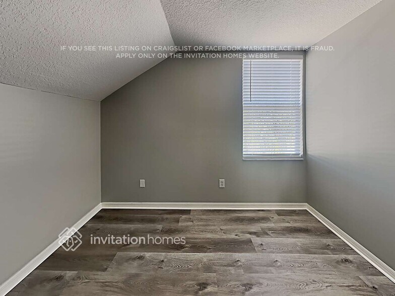 Building Photo - 6266 Crickethollow Dr