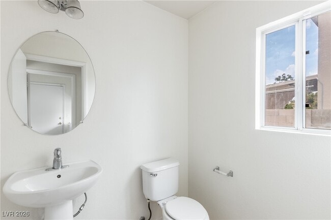 Building Photo - 1440 Silver Point Ave