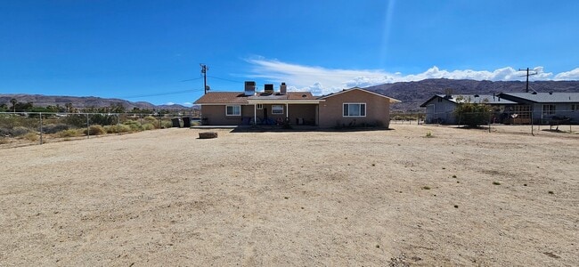 Building Photo - 74242 Pinon Dr