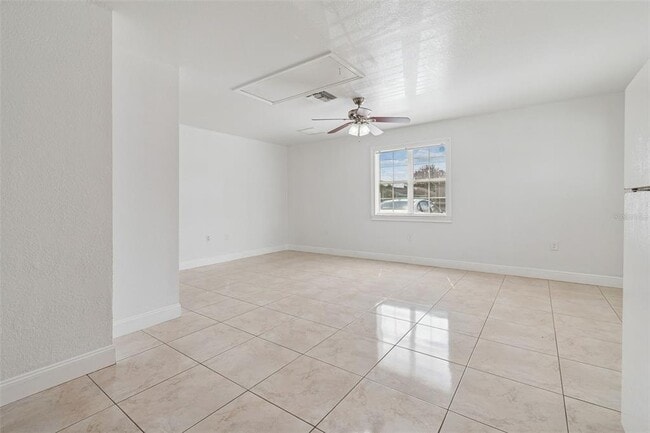 Building Photo - 1705 W Norfolk St