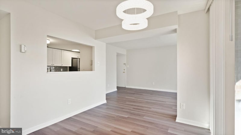 Building Photo - 527 N Armistead St