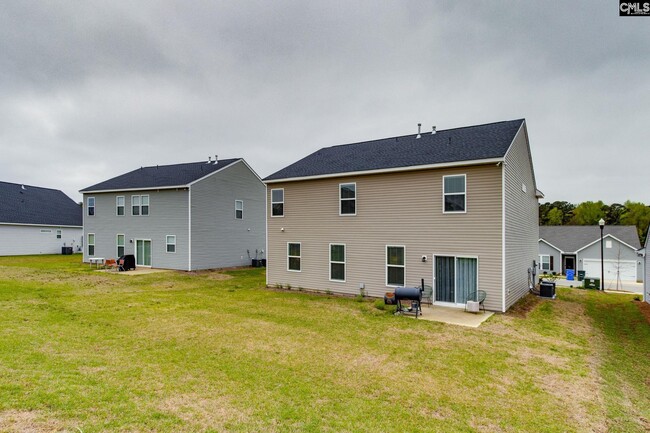 Building Photo - 736 Phipps Ln
