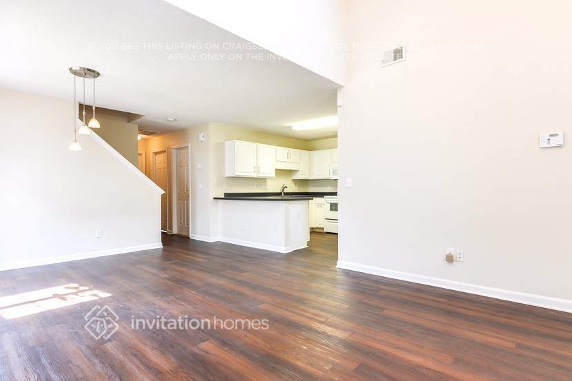 Building Photo - 3047 Bracey Pl