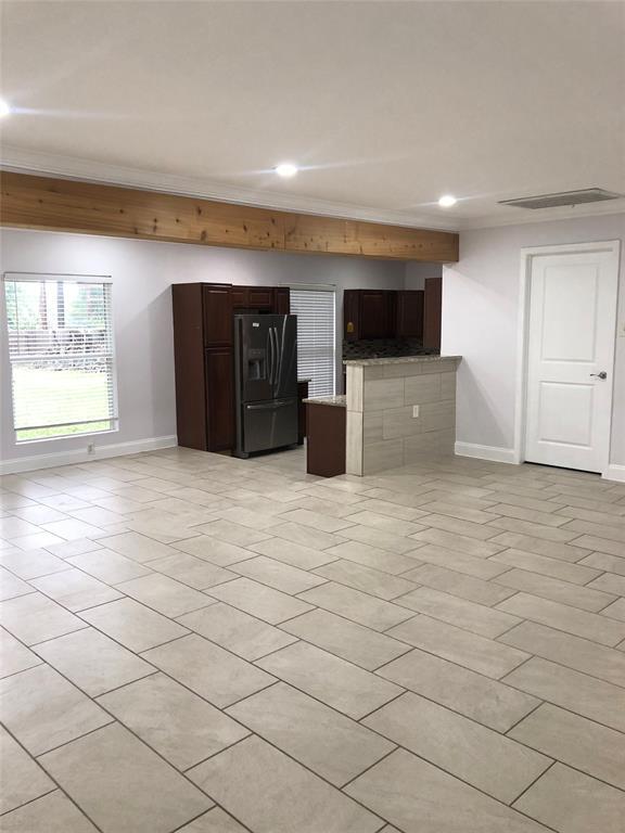 Building Photo - 3020 Great Valley Dr