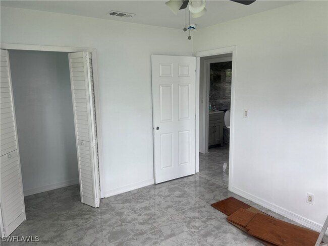 Building Photo - 160 Brooks Rd