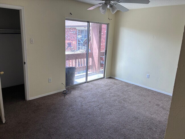 Building Photo - 2309 Giuffrias Ave
