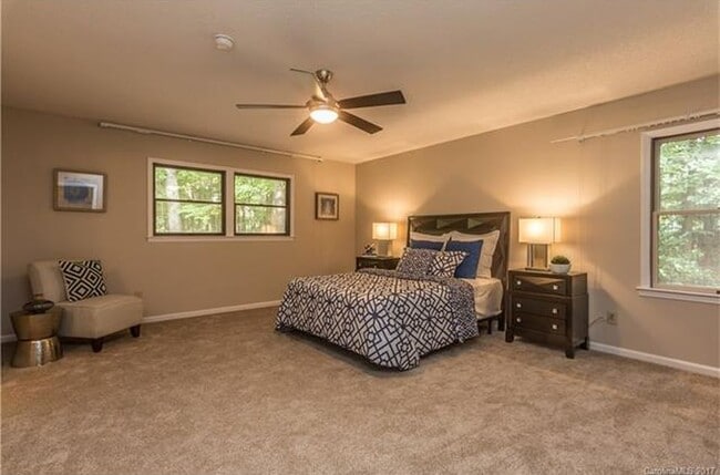 Building Photo - 2320 Carson Drive