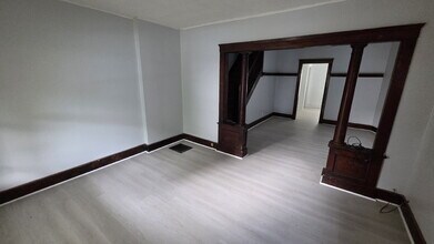 Building Photo - 3 Bedroom with Finished Attic Space/4th Room!
