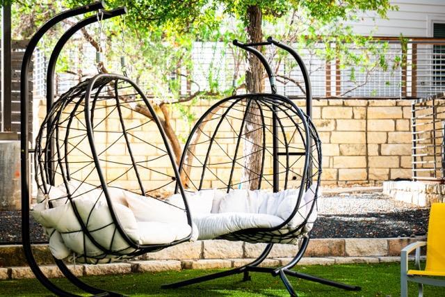 Building Photo - 2505 Thornton Rd