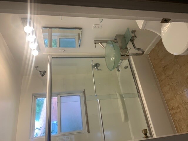 Building Photo - 4385 Coleridge St