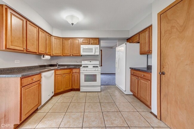 Building Photo - 13633 Overland Trail