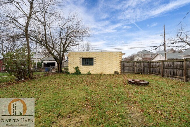 Building Photo - 1203 Arbor Ave