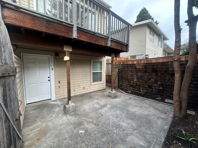 Building Photo - 2919 Fulton St