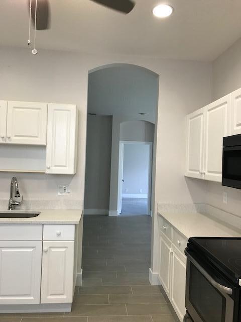 Building Photo - 10914 Oak Bend Way