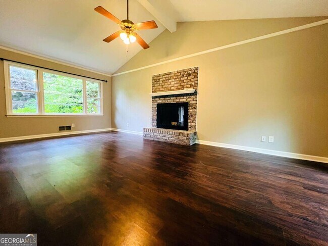 Building Photo - 3151 Sandy Plains Rd