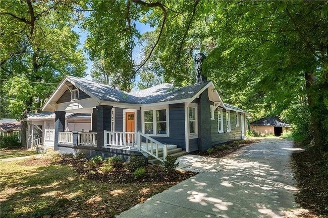 Building Photo - 943 Rose Cir SW