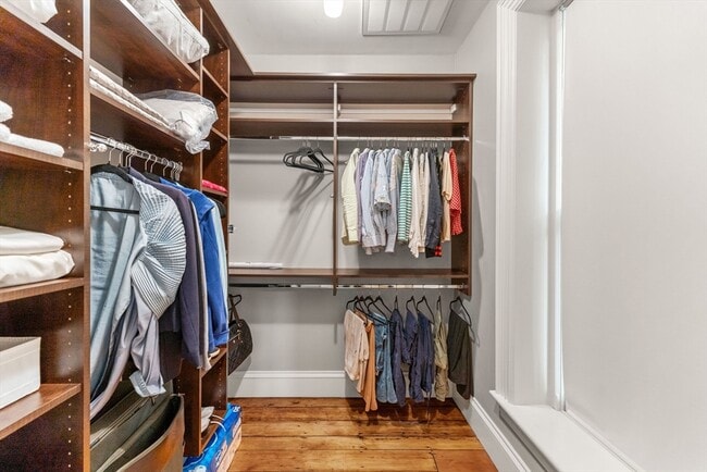 Building Photo - 35 Union Pk