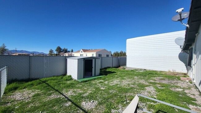 Building Photo - CALVADA VALLEY U.3 - Gamebird Rd., Unit A