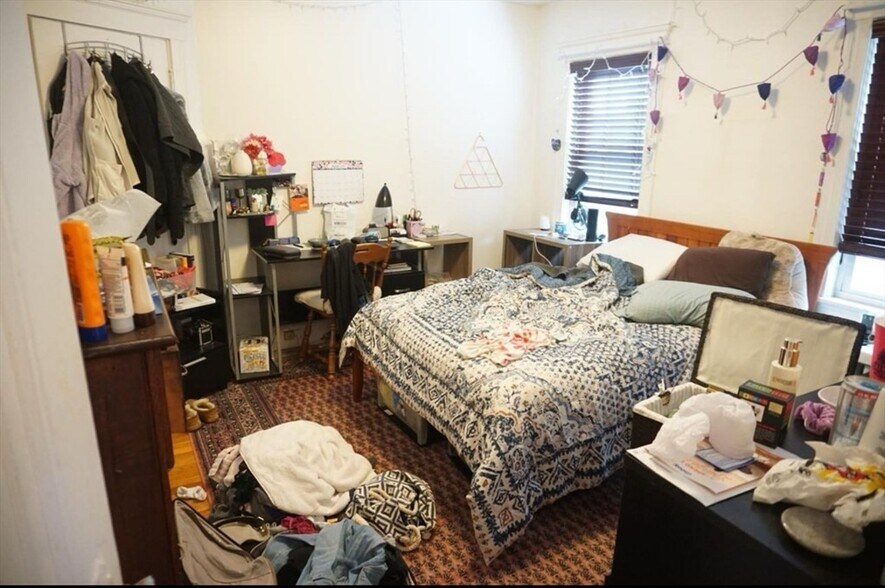 Building Photo - 98 Westbourne Ter