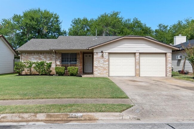 Primary Photo - 1816 Goodson Ln