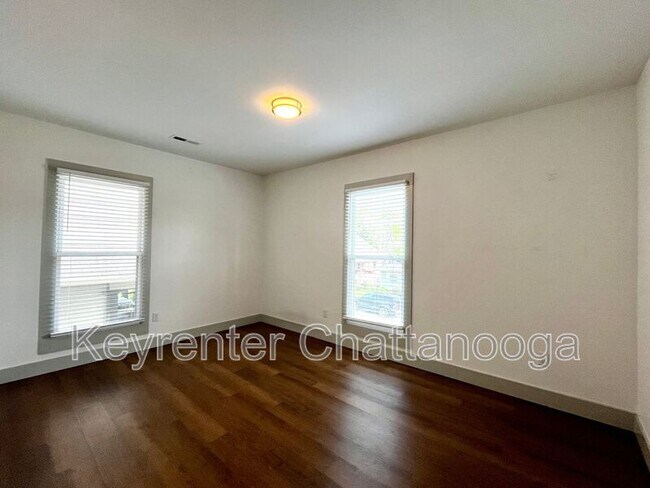 Building Photo - 1612 Chamberlain Ave.