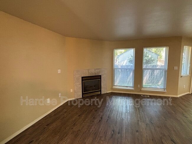Building Photo - 1602 W Highland St