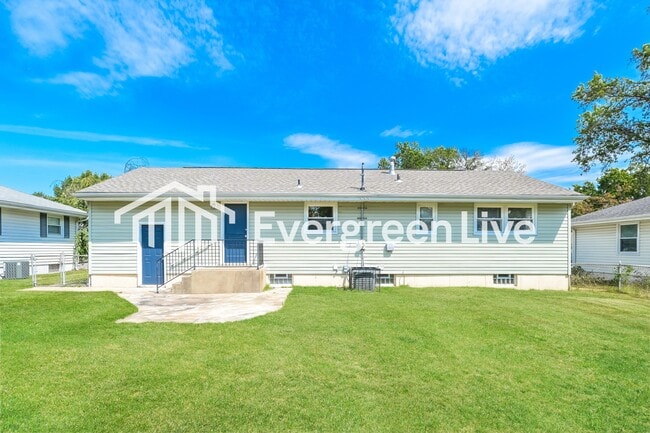 Building Photo - 220 Jeanette Dr