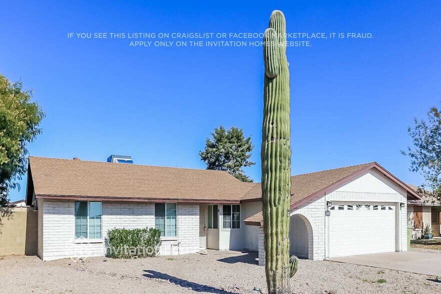 Building Photo - 5552 W Carol Ave