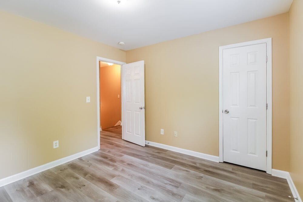 Building Photo - 4020 Mountainridge Dr