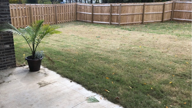 Building Photo - 750 Hawthorn Way