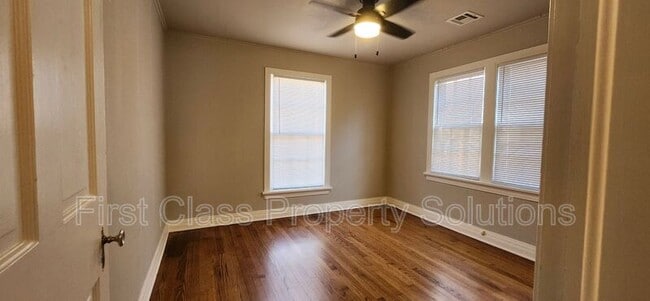 Building Photo - 1126 NW 55th St