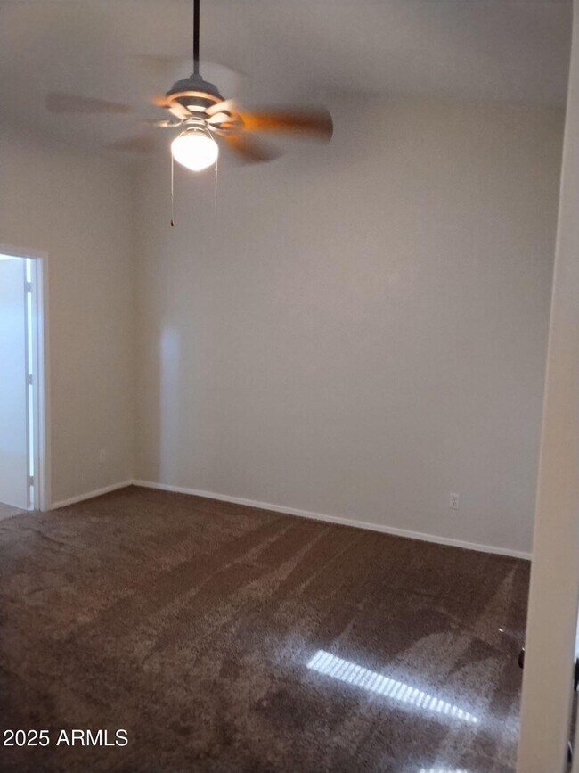 Building Photo - 13018 W Avalon Dr