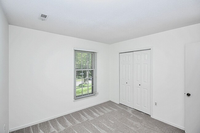 Building Photo - Exquisite South Charlotte Ranch, Move-In R...