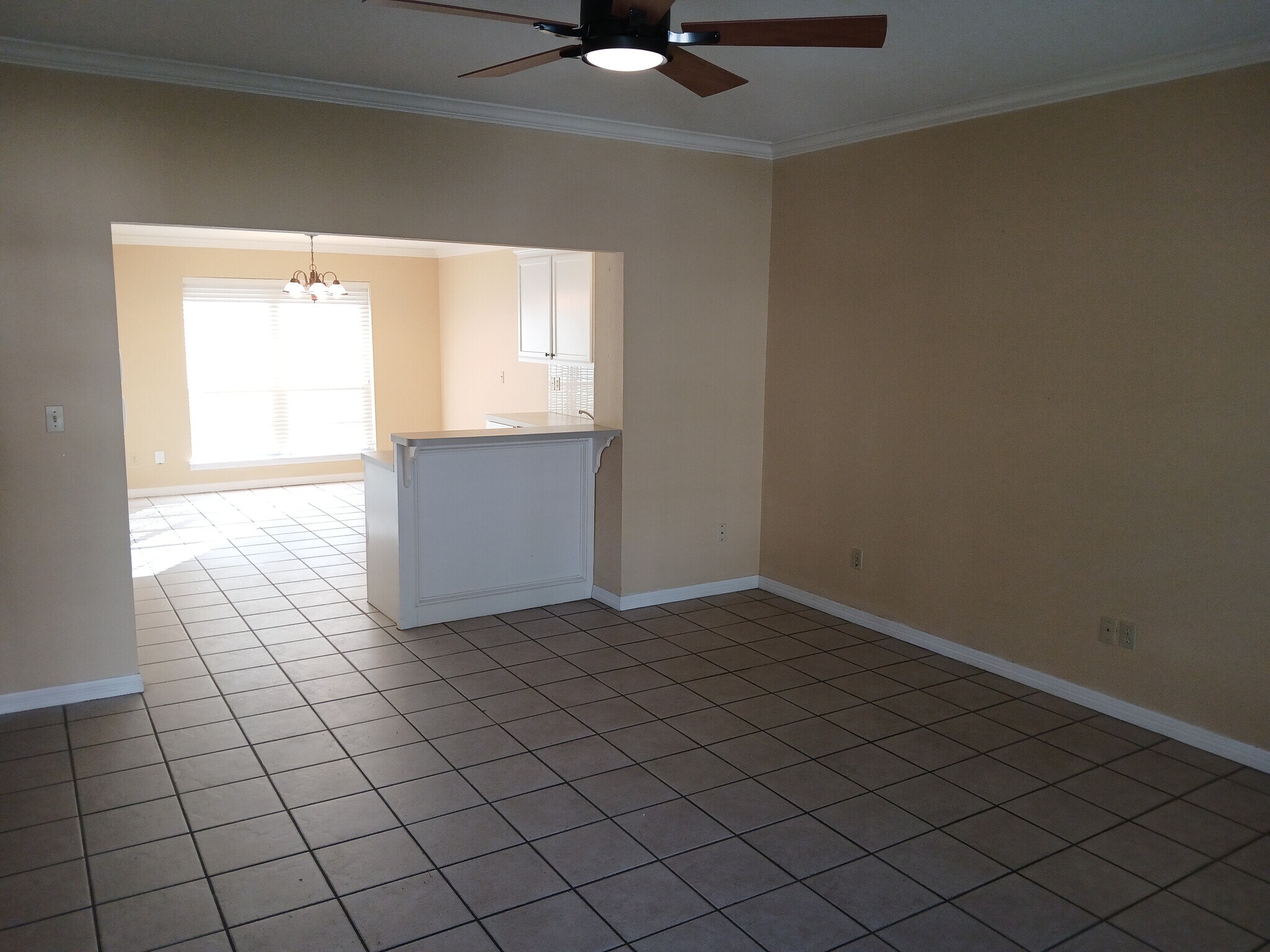 Building Photo - 6126 Groves St