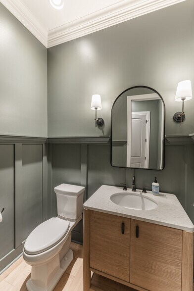 Building Photo - 136 Belle Ridge Dr