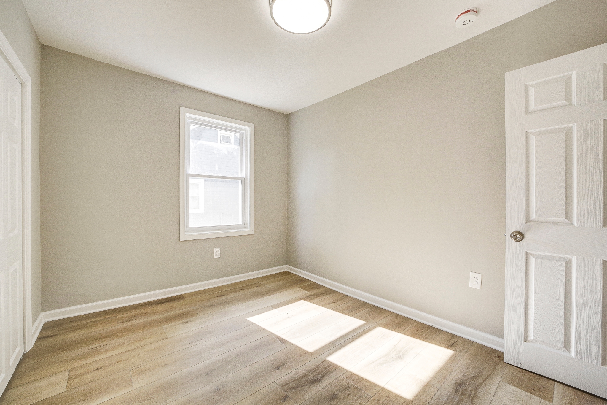 Building Photo - 3828 8th St