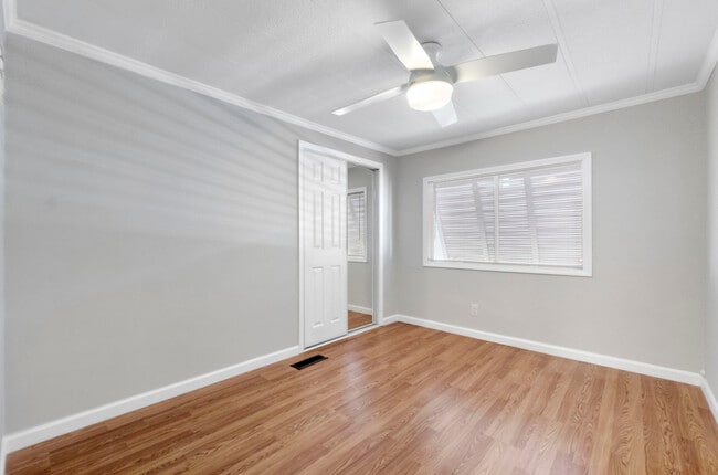 Building Photo - 2879 SW 58th Ct