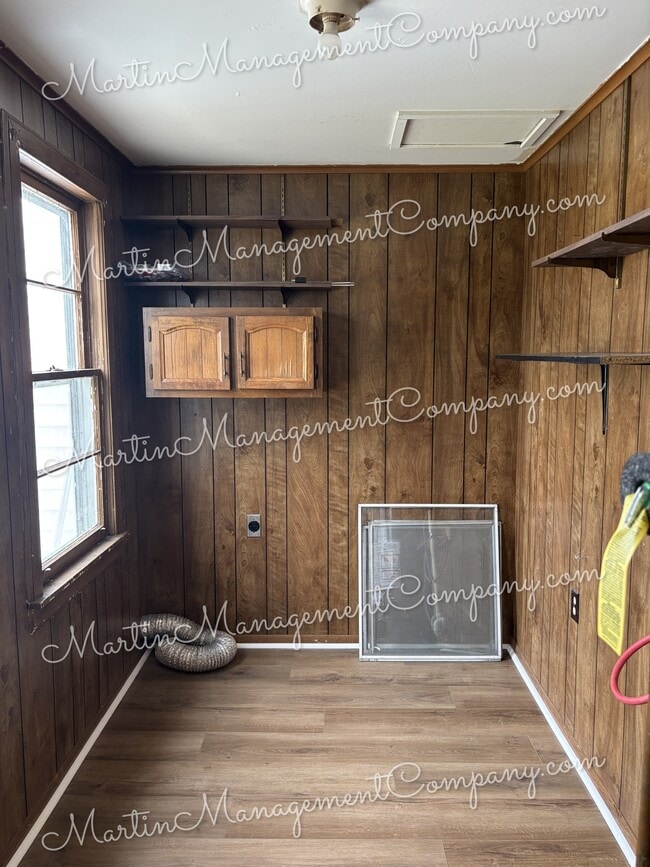 Building Photo - 1844 S Beacon Ave