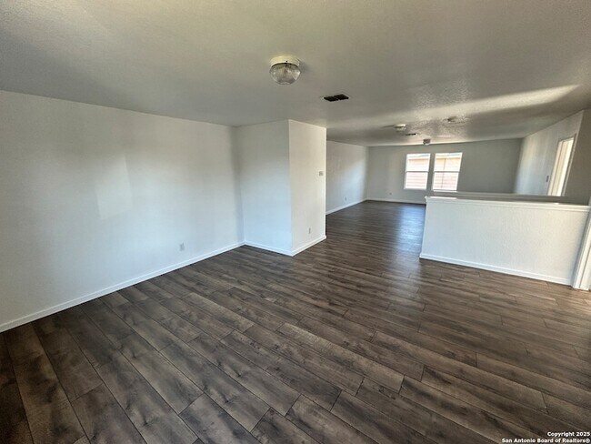 Building Photo - 210 Butternut Blvd