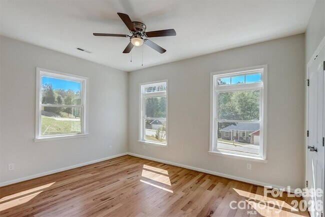 Building Photo - 48 John Halford Ct