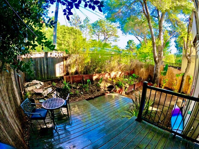 Building Photo - 146 Bean Creek Rd