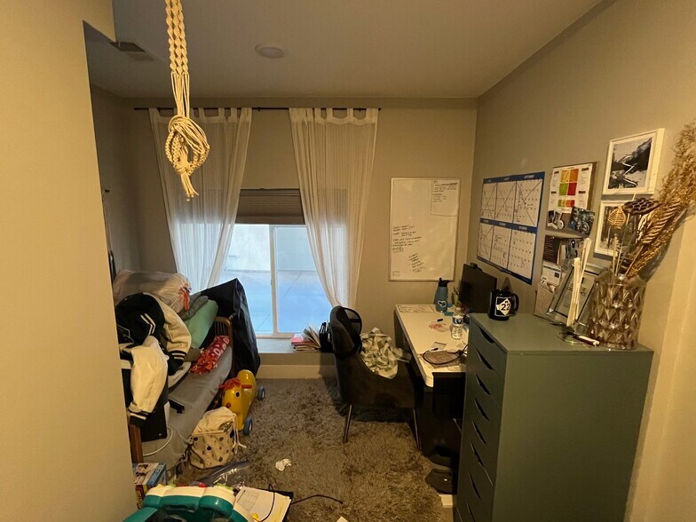 office - 3326 S Washington St